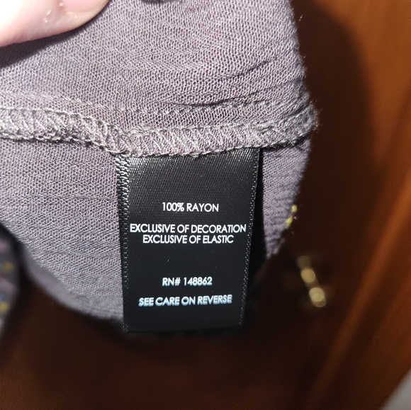 Torrid, Peplum Embroidery top, NWT - Picture 4 of 8
